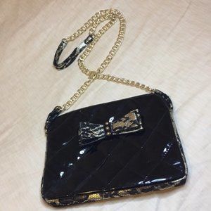 Aldo crossbody quilted bag